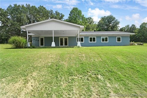 690 E Main St Nw, Depauw, IN, 47115-9010 | Card Image