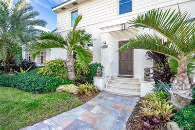 320 Polk St, House other with 3 bedrooms, 3 bathrooms and null parking in Hollywood FL | Image 3