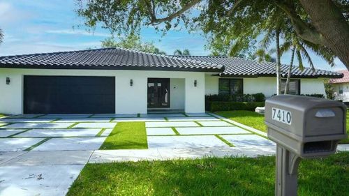 7410 Sw 15th St, Plantation, FL, 33317-4909 | Card Image