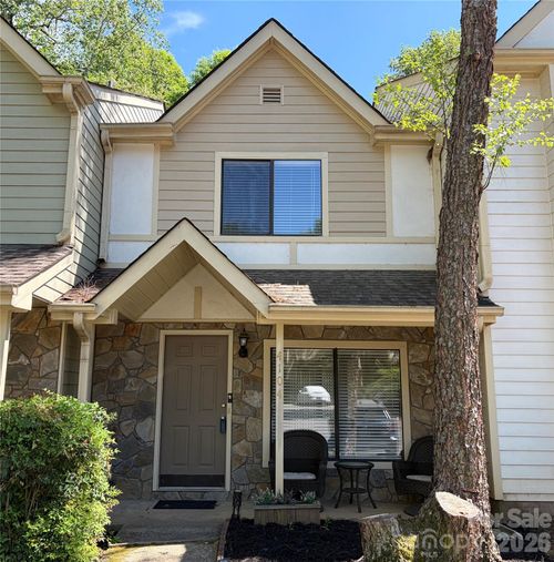 4104 N Course Dr, Charlotte, NC, 28277-7612 | Card Image