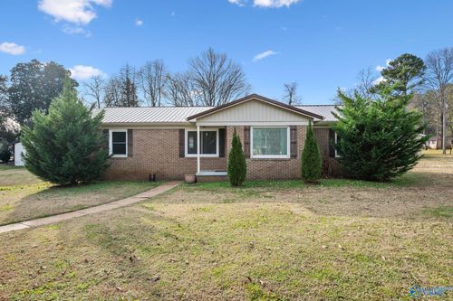 3023 Greenhill Dr Nw, Huntsville, AL, 35810-3352 | Card Image