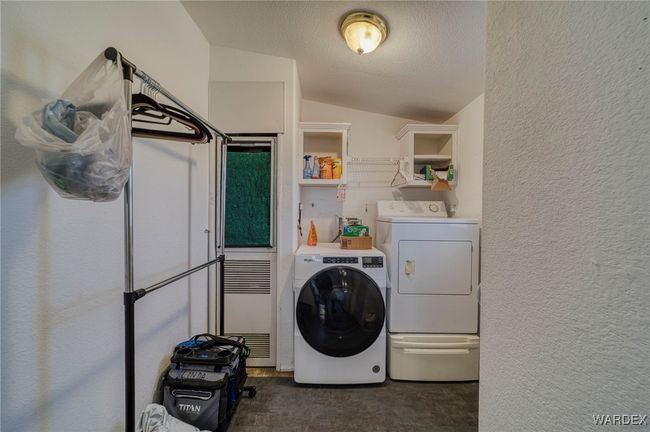 Laundry | Image 37