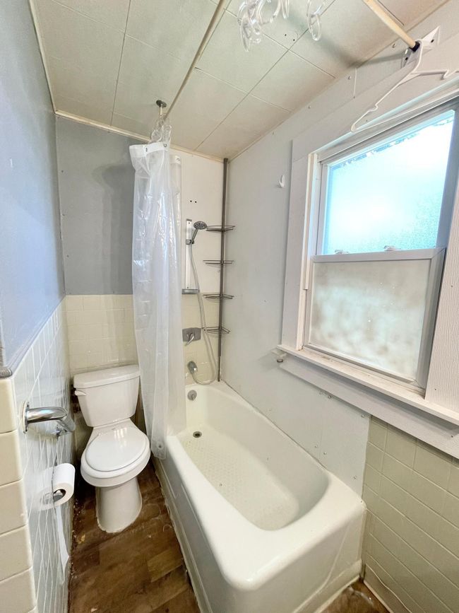 115 S Spring Ave, House other with 4 bedrooms, 1 bathrooms and null parking in Springfield MN | Image 21