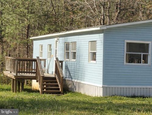 987 Eastham Rd, Bumpass, VA, 23024-4531 | Card Image