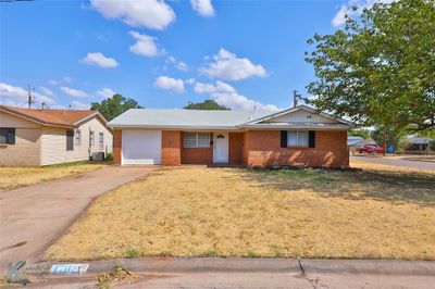 4702 S 6th Street, House other with 3 bedrooms, 1 bathrooms and null parking in Abilene TX | Image 1