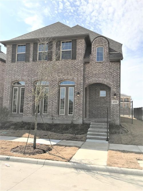 6924 Royal View Dr, Mckinney, TX, 75070-5049 | Card Image