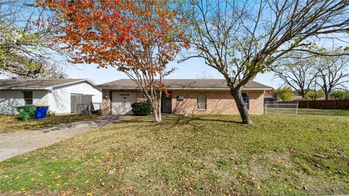710 Catherine Ln, Seagoville, TX, 75159-1202 | Card Image
