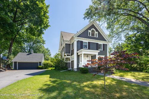 74 Fair St, Kingston, NY, 12401-4850 | Card Image