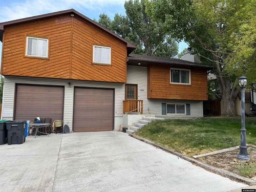 1240 1220 Midwest Dr., Green River, WY, 82935 | Card Image