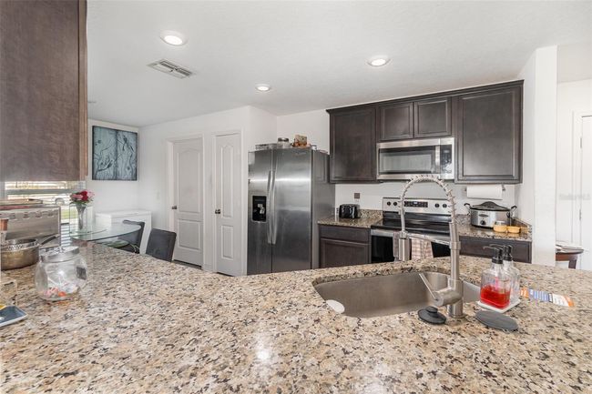 1741 Canaan Loop, House other with 3 bedrooms, 2 bathrooms and null parking in DUNDEE FL | Image 9