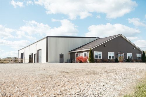 59715 West Rd, New Concord, OH, 43762-9571 | Card Image