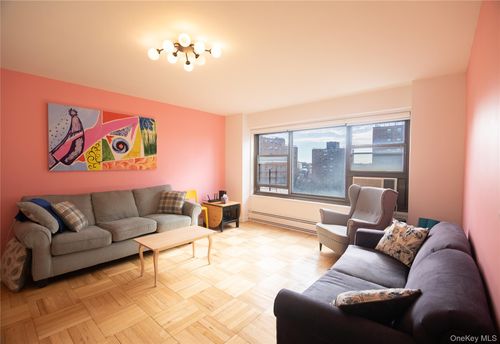 apt-11b-21-41 34th Ave, Astoria, NY, 11106-4332 | Card Image