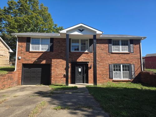 803 Margret Dr, Clarksville, TN, 37042-3748 | Card Image