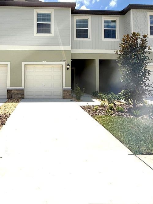 10203 Trumpet Honeysuckle Way, San Antonio, FL, 33576-8370 | Card Image
