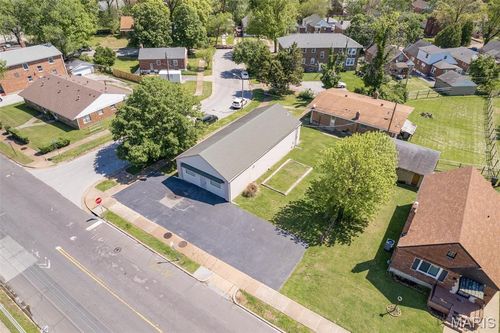 1148 Ferguson Ave, University City, MO, 63130-2406 | Card Image