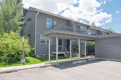 6-120 Rancher St, Jackson, WY, 83001-8050 | Card Image