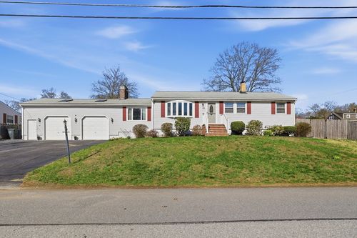 64 Christy Ave, Dracut, MA, 01826-1306 | Card Image