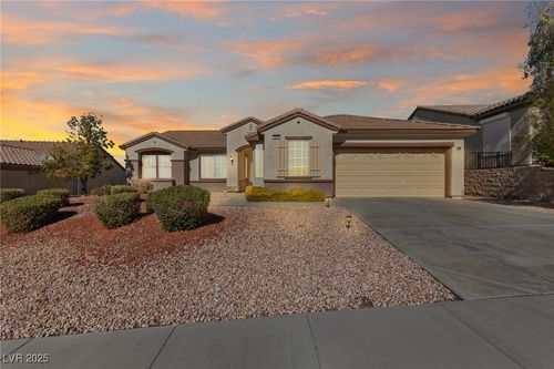 2920 Foxtail Creek Ave, Henderson, NV, 89052-7077 | Card Image