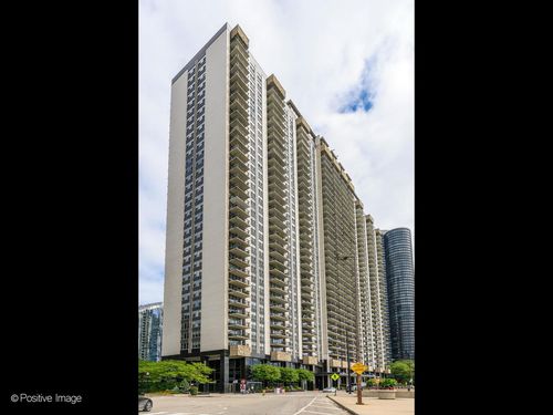 apt-1929-400 E Randolph St, Chicago, IL, 60601-7310 | Card Image