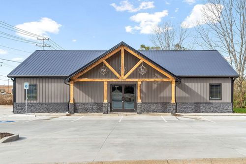 220-3400 Sandpiper Dr, CLARKSVILLE, TN, 37042-8560 | Card Image