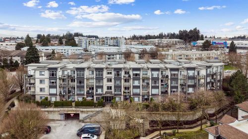 215-2943 Nelson Pl, Abbotsford, BC, V2S0C8 | Card Image