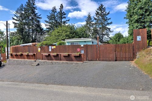 302 E Oak St, Shelton, WA, 98584-3134 | Card Image
