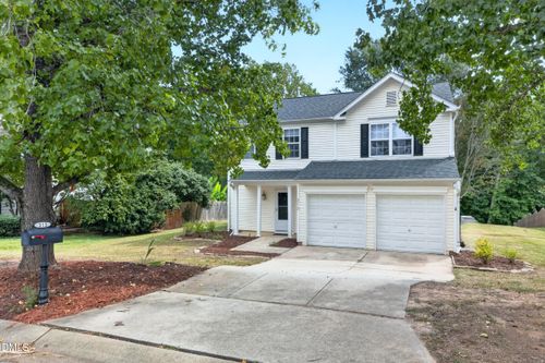 313 Sturminster Dr, Holly Springs, NC, 27540-8470 | Card Image