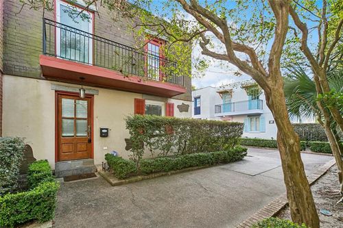 6012 Bellaire Dr, New Orleans, LA, 70124-1242 | Card Image