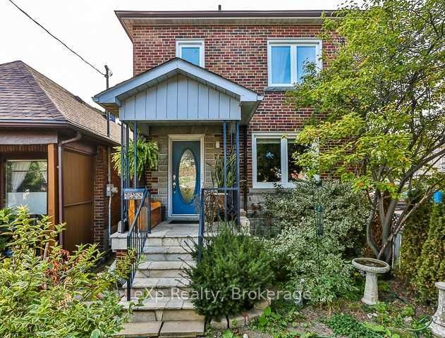 Residential Lease in Toronto W06