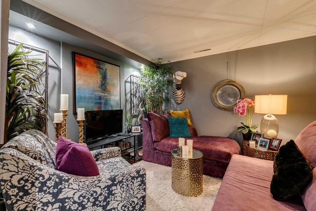 9559 Assiniboine Rd Se, House other with 4 bedrooms, 2 bathrooms and 2 parking in Calgary AB | Image 23