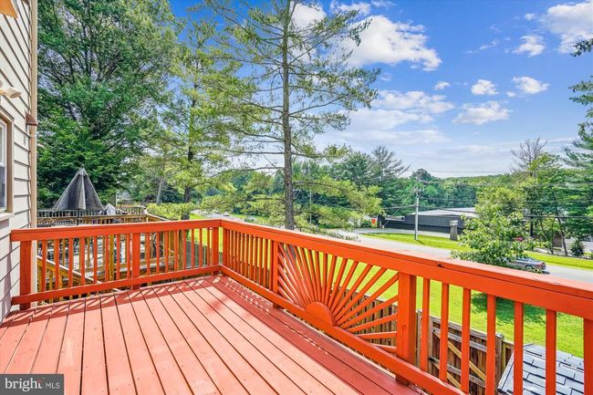 5521 Lakewhite Ct, Townhouse with 3 bedrooms, 4 bathrooms and null parking in FAIRFAX VA | Image 14