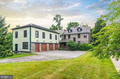 8101 Verree Rd, PHILADELPHIA, PA, 19111-2330 | Card Image