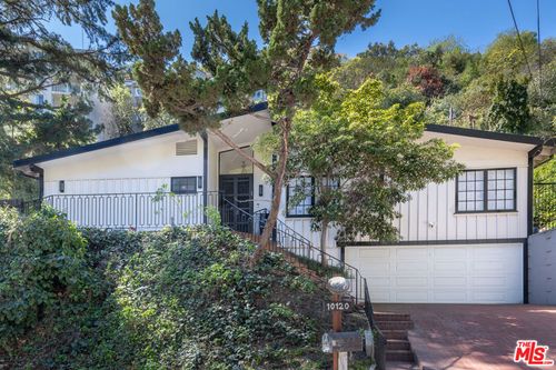 10120 Cielo Dr, Beverly Hills, CA, 90210 | Card Image