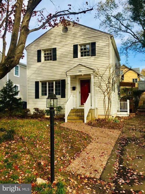 208 W George Mason Rd, FALLS CHURCH, VA, 22046-4003 | Card Image