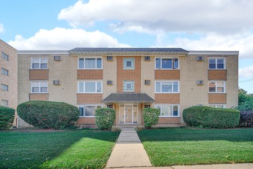 apt-3b-1211 Brown St, Des Plaines, IL, 60016-3366 | Card Image