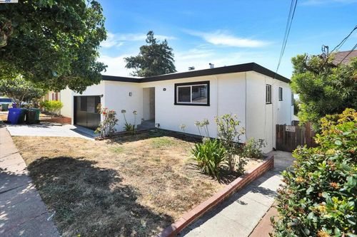 1551 Merced St, Richmond, CA, 94804-5032 | Card Image
