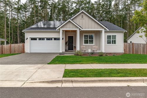 4561 Albatross St, Port Townsend, WA, 98368-0200 | Card Image