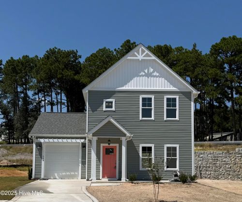544 Burgundy Dr, Southern Pines, NC, 28387-0706 | Card Image