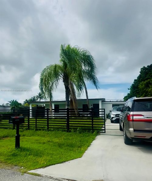 14970 Leisure Dr, Homestead, FL, 33033-2741 | Card Image