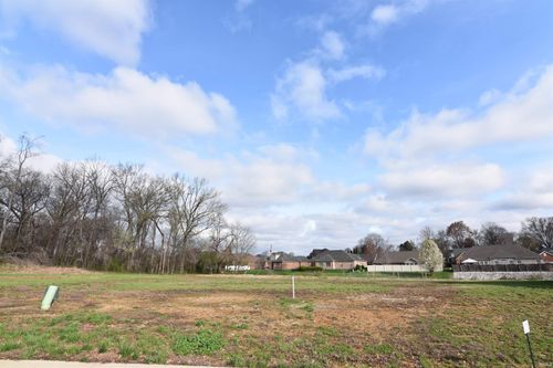 8824 Dahlia Ct, Evansville, IN, 47725-0027 | Card Image