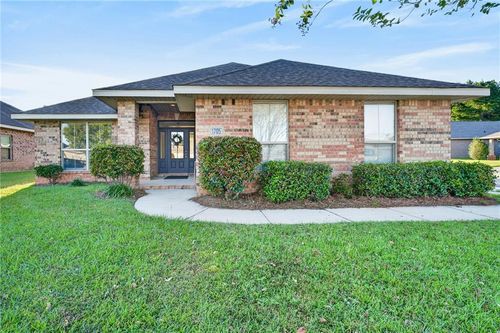 1705 Arcadia Dr, Foley, AL, 36535-2460 | Card Image
