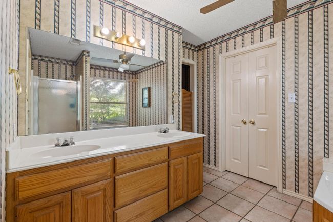 primary bathroom | Image 18