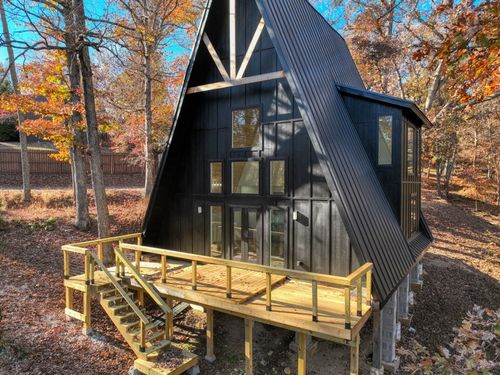 35 Schulz Dr, Eureka Springs, AR, 72631-9100 | Card Image