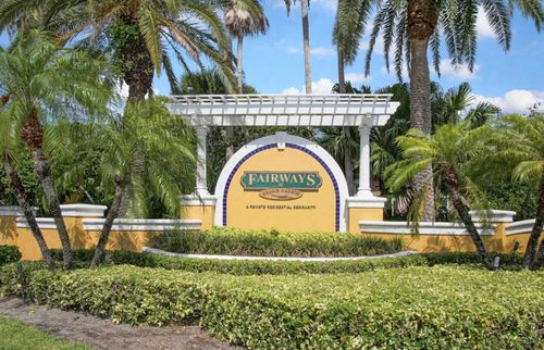 5060 Fairways #312 Circle, VERO BEACH, FL, 32967 | Card Image