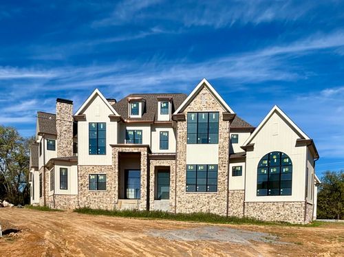 8102 Turning Point Dr, Brentwood, TN, 37027-2103 | Card Image