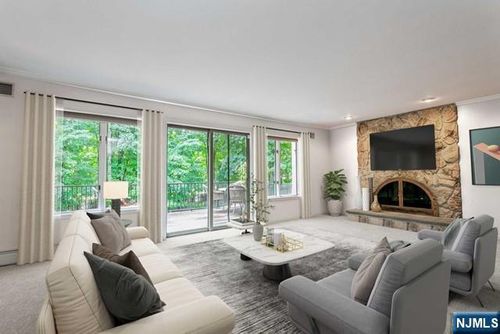 273 Wilson Dr, Cresskill, NJ, 07626-1737 | Card Image