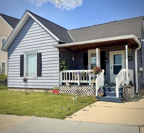 834 Niagara St, Waukesha, WI, 53186-3816 | Card Image