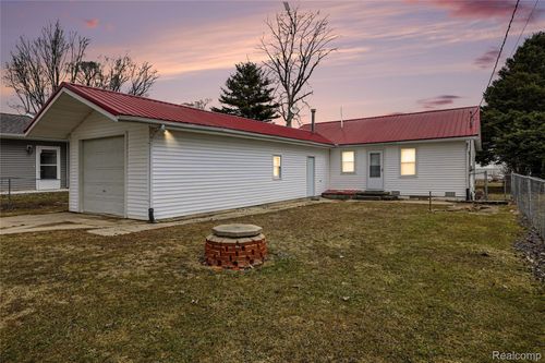 3948 Ferdinand Dr, Port Hope, MI, 48468-9381 | Card Image