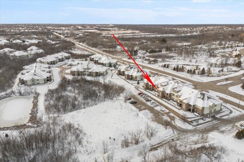 2849 W Drexel Ave, Franklin, WI, 53132-9829 | Card Image