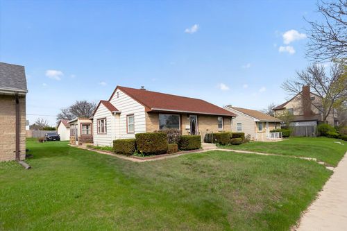 3363 S 60th St, Milwaukee, WI, 53219-4341 | Card Image